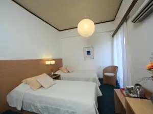 디오스쿠리 호텔