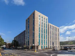 For Student Only - Ty Nant in Swansea