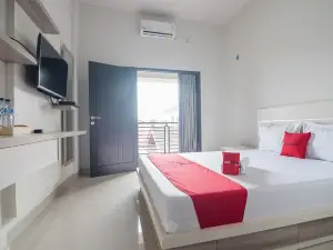 RedDoorz Syariah Near Tugu Juang Jambi