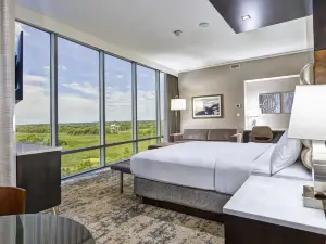 Mystic Lake Casino Hotel