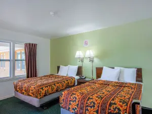 OYO Travelier Motel