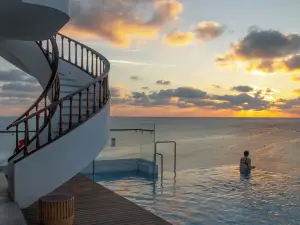 Stone Hotel Dhiffushi