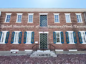 Bischoff Inn - Former 1870 Furniture Factory Now 5 Room Boutique Hotel