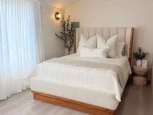 Rooms Boutique by Annie's