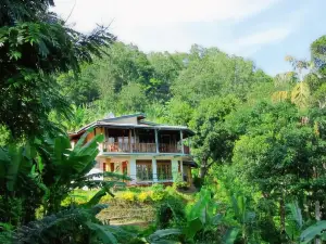 Blue Ribbon Homestay