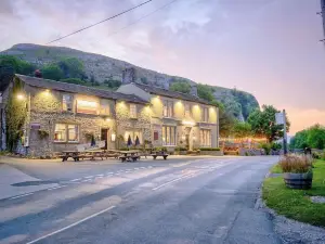 The Tennants Arms Hotel