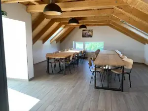 Oregtolgy Apartman