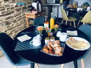 Bed and Breakfast au Champ du Douits