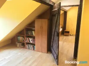Apartament Pod Garbem
