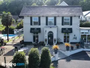 Fernhill Hotel