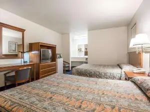 Days Inn by Wyndham Ridgecrest Near China Lake Naval Station