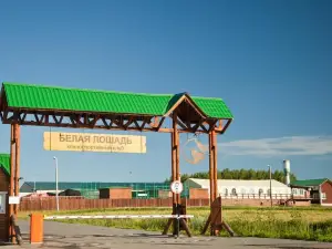 白馬鄉村俱樂部飯店