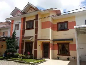 Villa mutiara asri berastagi
