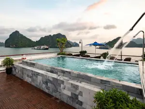 Du thuyền Rosa Halong
