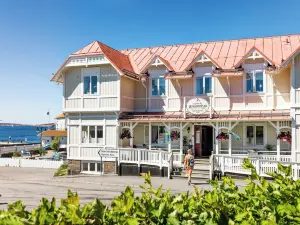 Strandvillan Hotell Och Bed & Breakfast