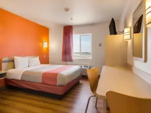 ฮาวเวิร์ด จอห์นสัน บาย วินด์แฮม เลมอร์