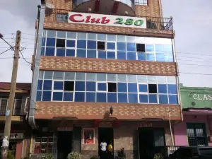 Club 280