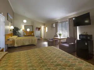 Starlight Lodge