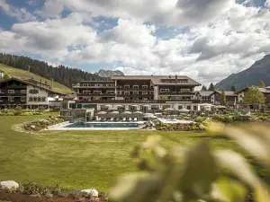 Hotel Arlberg Lech