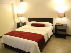 Bauan Plaza Hotel
