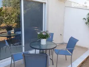 Eretria Apartments FM14