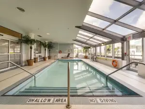 Monte Carlo Inn & Suites Downtown Markham