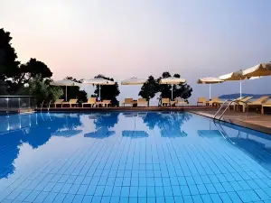 Kassandra Bay Resort, Suites & Spa