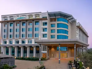 Radisson Resort Khopoli