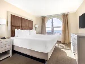 Hilton Vacation Club Riviera Beach & Shores