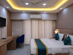 Shri Sadhana Inn