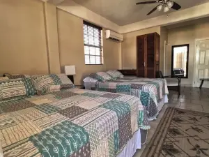 Timbo's Apartelle