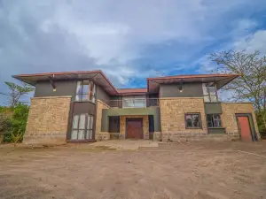 Mount Kenya Wildlife Estate at Ol Pejeta