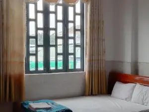 Nha Nghi Bao Tran