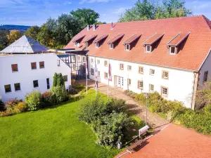 Wohlfühlhotel IM Schlosspark - Self CheckIn