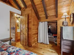 Loon Landing Lodge