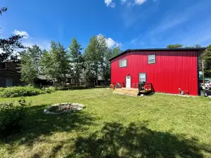 Spacious New Listing Centrally Located to Explore Glacier Park