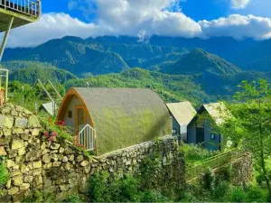 더 칠 가든 사파