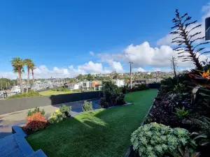 Fabulous Milford 1Br with Views & Skytv