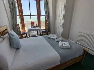 Cardigan and Celtic Bay Guest House