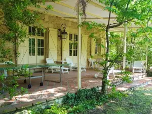 Villa de 4 Chambres Avec Piscine Privee Jardin Clos et Wifi a Crastes