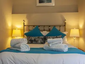 Rooms at Ravenous Beastie