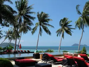 Kupu Kupu Phangan Beach Villas & Spa