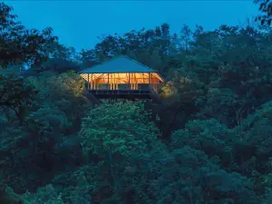 The Ibnii - Eco Luxury Resort