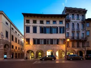 Mercatovecchio Luxury Suites
