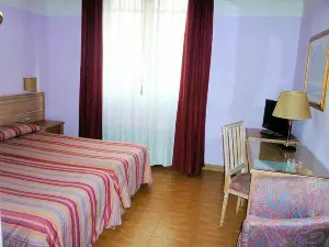 โรงแรมแอสค็อต