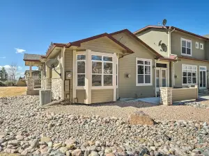 Colorado Springs Townhome ~ 10 Miles to Downtown!