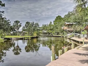 Magnolia Springs Home ~ 22 Mi to Gulf Shores!