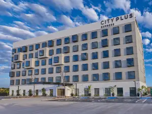 City Express Plus by Marriott Mazatlán