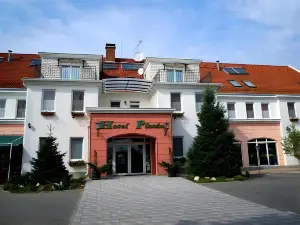 Platan Hotel