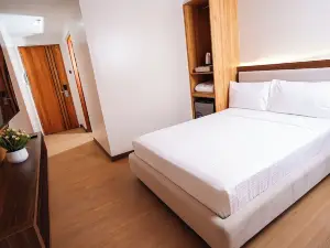 GONZALES HOTEL